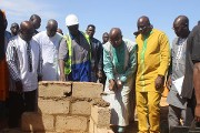 Construction de l’abattoir moderne et de l'unité de transformation de niébé de Ouahigouya : Le Premier ministre Christophe DABIRE lance les travaux