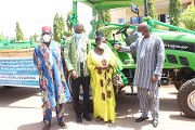 Mécanisation agricole : 64 tracteurs au profit des producteurs semenciers du Burkina Faso
