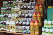 Contrôle de pesticides: Des saisies opérées dans les marchés de Ouagadougou
